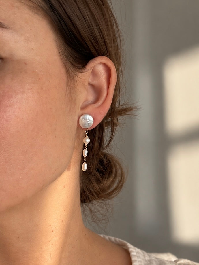Elara | Freshwater Pearl Earring