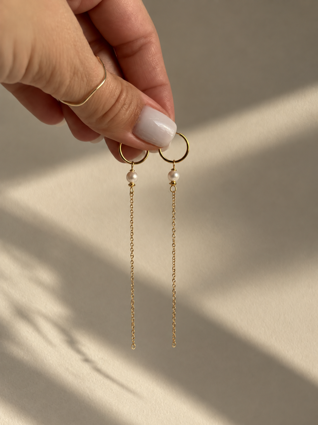 IRIS - Freshwater Pearl Long Chain Earrings