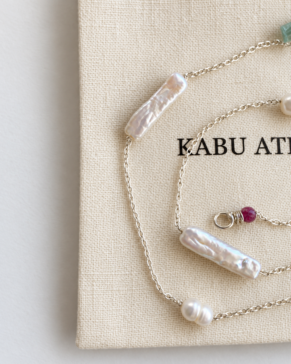 Amélie | Pearl & Gemstone Necklace